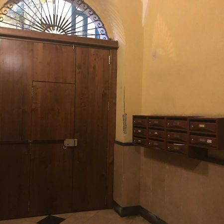 Salerno B&B In Centro Εξωτερικό φωτογραφία