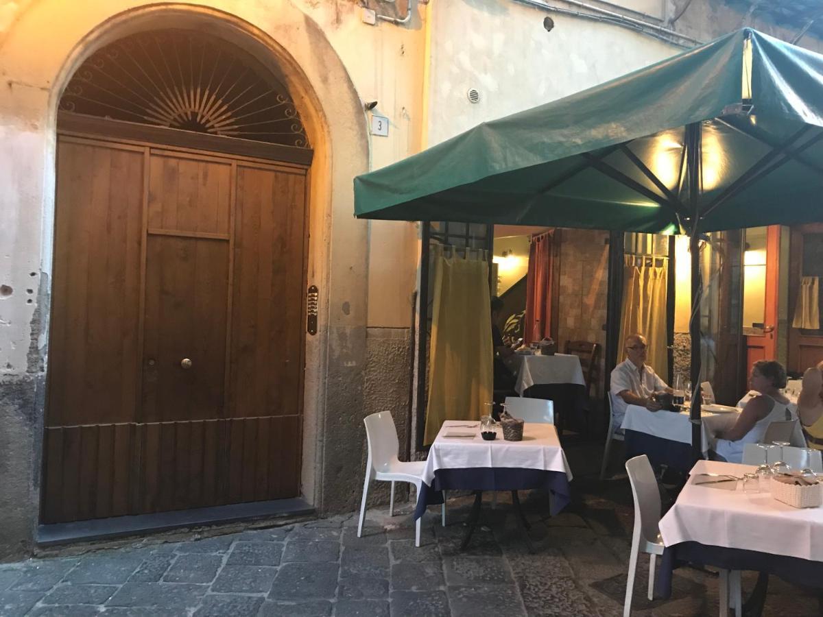 Salerno B&B In Centro Εξωτερικό φωτογραφία